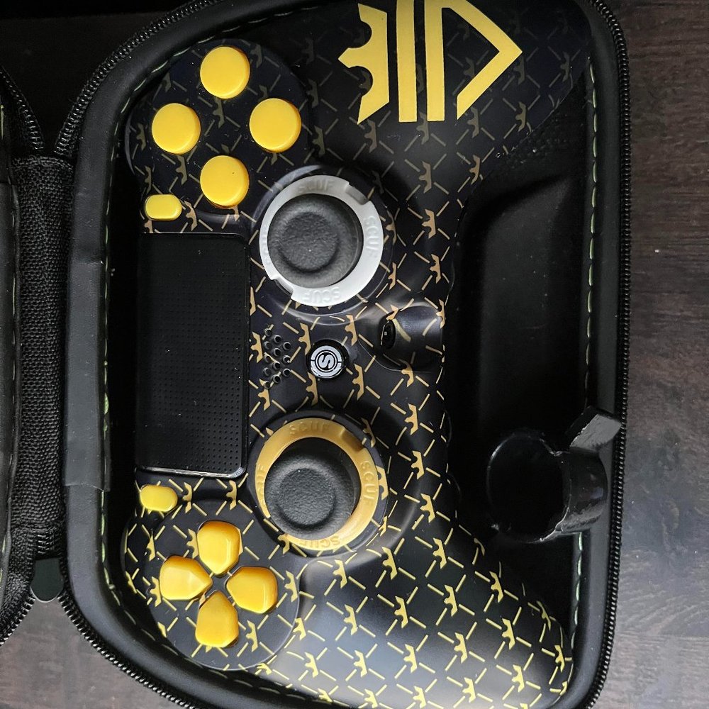 Ps4 Scuf scump controller
